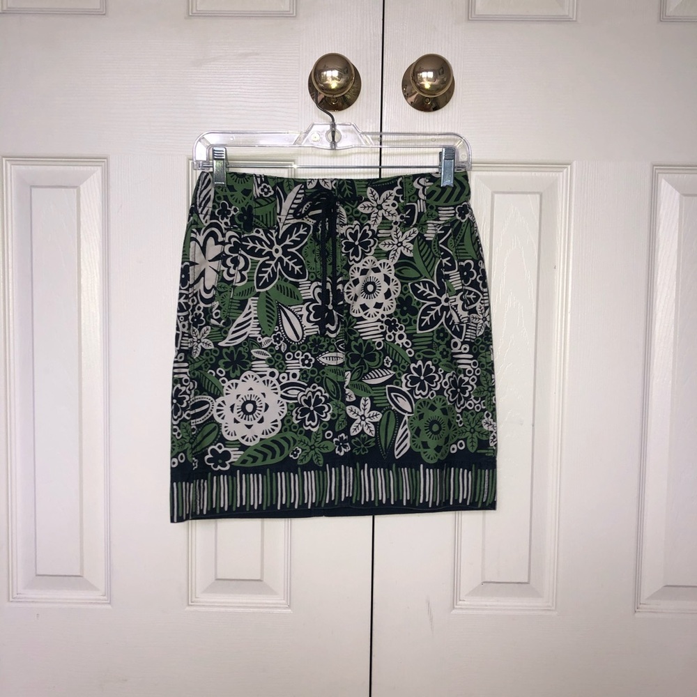 Flower printed skirt